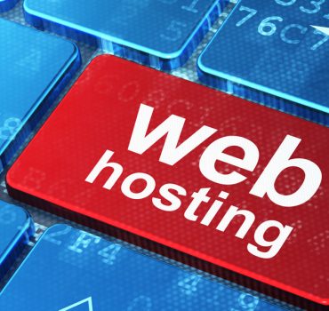 Hosting: De Paneles de Control y Sistemas Operativos